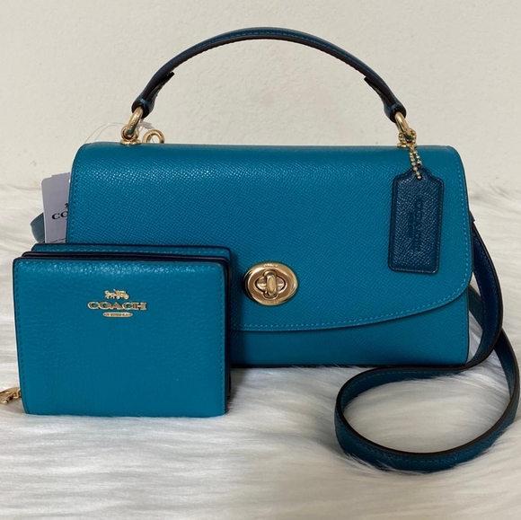 Coach Handbags - ⚜Coach Tilly Satchel 23 Colorblock and Wallet